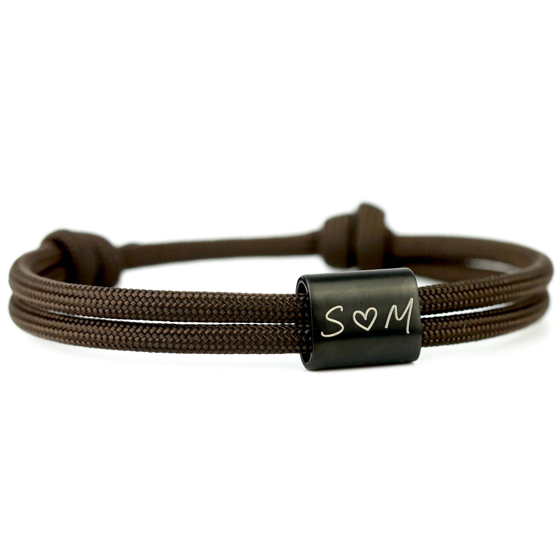 Komimar Gravur Armband Love Initialen, Personalisiert, Partnerarmband, Mit Gravur, Geschenk Für Männer, Gliederarmband, Initialen von KOMIMAR