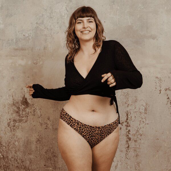 KORA MIKINO SUSTAINABLE FEMCARE NELLIE SEAMLESS Slip leo von KORA MIKINO SUSTAINABLE FEMCARE