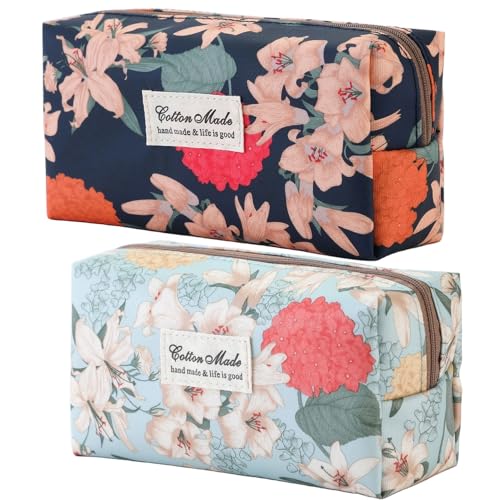 KOTORA Make-up-Taschen-Set mit Blumenmuster, niedlicher PU-Reise-Kulturbeutel für Damen, wasserdichte Cartoon-Kosmetiktasche für Damen, kleiner Make-up-Organizer, Patch-Organizer-Tasche für Damen und von KOTORA