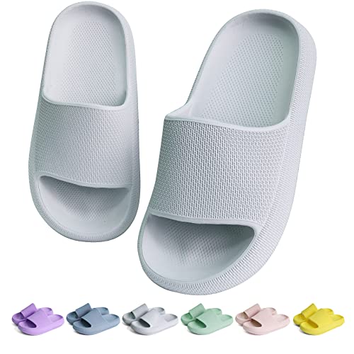KOUECI Kids Cloud Slides Jungen Mädchen Duschpantoffeln Slip on Slide Sandalen rutschfeste Sommer Strand Pool Schuhe, Hellgrau, 6 Big Kid von KOUECI