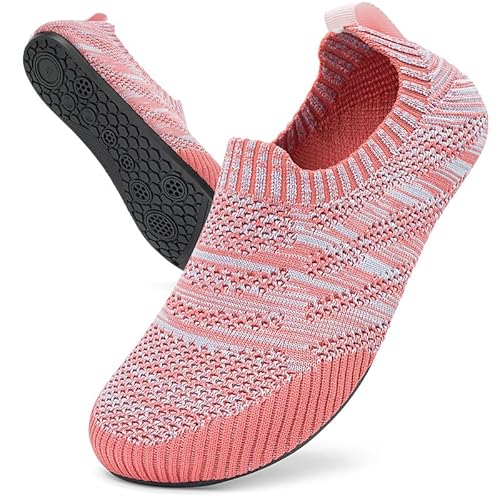 KOWAYI Hausschuhe Herren Damen Slip on Hüttenschuhe Geschlossen Barfußschuhe Unisex Rutschfeste Home Slipper Atmungsaktive Leichte Stricken Pantoffeln Rosa Grau 38 von KOWAYI