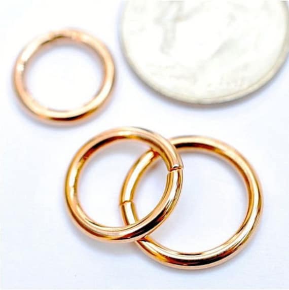 14K Solid Gold Nahtlos Ring Septum, Nasenloch, Ohr Piercing 14K Solid Gold Nahtlos Ring Septum, Nasenloch, Ohr Piercing von KPDesignBodyJewelry