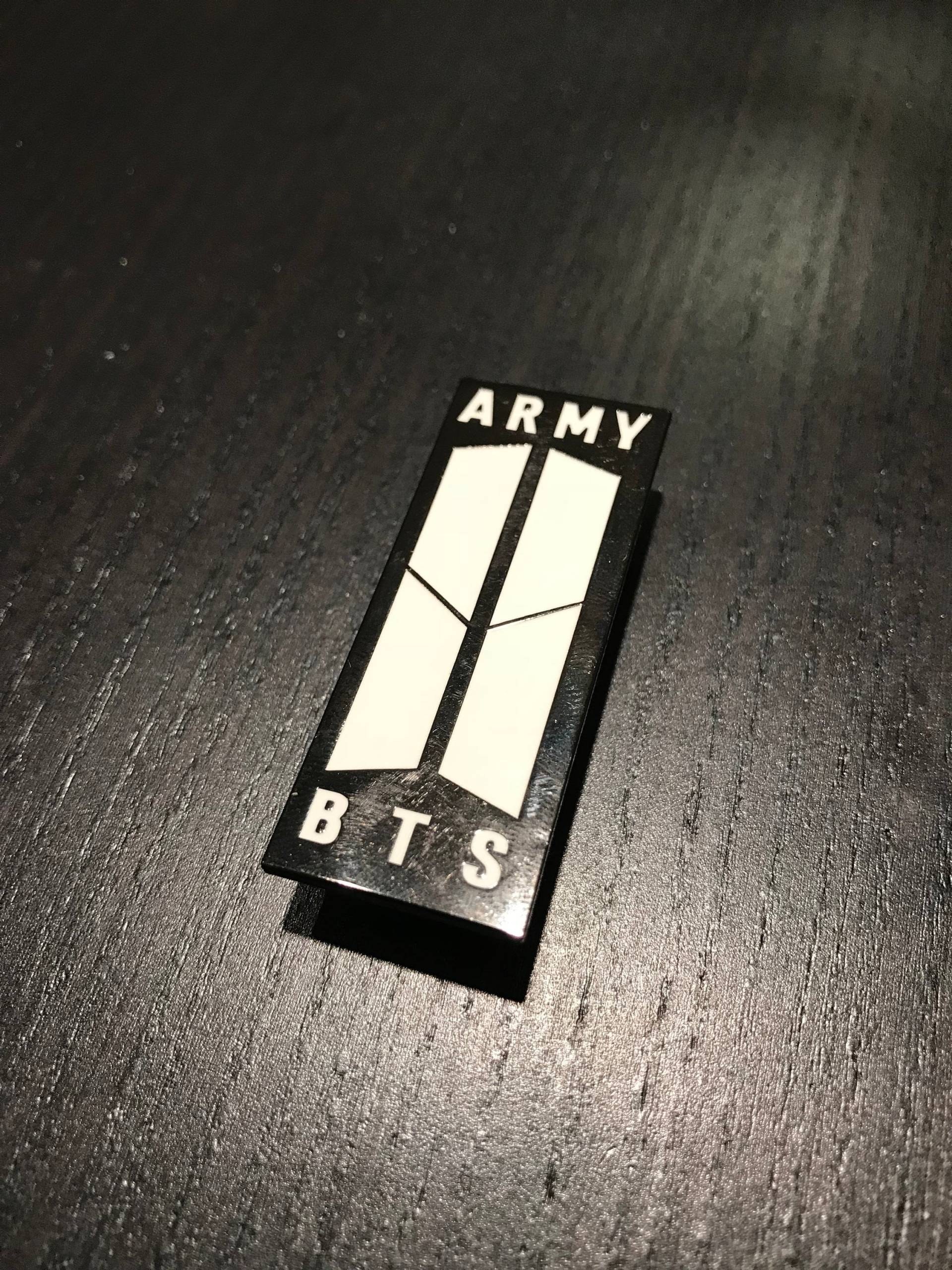 Bts Army Emaille Pin Bts Army Emaille Pin von KPopCollective