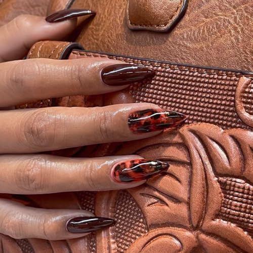 KQueenest Leopard Nägel zum Aufkleben Mandel - Soft Gel Press On Nails Mittel mit Kirsche Gestaltung, Braun Fake Nails Set, Niedlich Fingernägel zum Aufkleben für Frauen 24 Pcs von KQueenest
