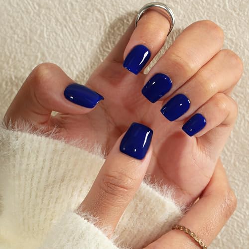 KQueenest Press on Nails Kurz mit Kleber – Sheer Marineblau Nägel zum Aufkleben Kurz, Einfarbig Eckig Fake Nails Dunkel Blau, Quadratische Künstliche Nägel Set für Frauen & Mädchen, 24 Stück von KQueenest