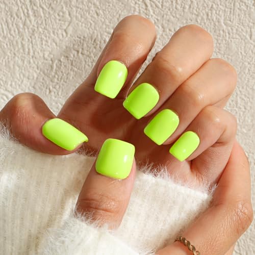 KQueenest Press on Nails Kurz mit Kleber – Sheer Neon Grün Nägel zum Aufkleben Kurz, Einfarbig Eckig Fake Nails, Quadratische Künstliche Nägel Set für Frauen & Mädchen, 24 Stück von KQueenest