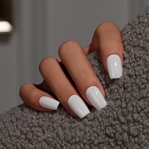 KQueenest Press on Nails Kurz Mittel – Sheer Weiß Nägel zum Aufkleben mit Kleber, Einfarbig Eckig Fake Nails White, Sarg Künstliche Nägel Set für Frauen & Mädchen, 28 Stück von KQueenest