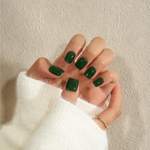 KQueenest Press on Nails Kurz mit Kleber – Sheer Dunkelgrün Nägel zum Aufkleben Kurz, Einfarbig Eckig Fake Nails, Quadratische Künstliche Nägel Set für Frauen & Mädchen, 24 Stück von KQueenest