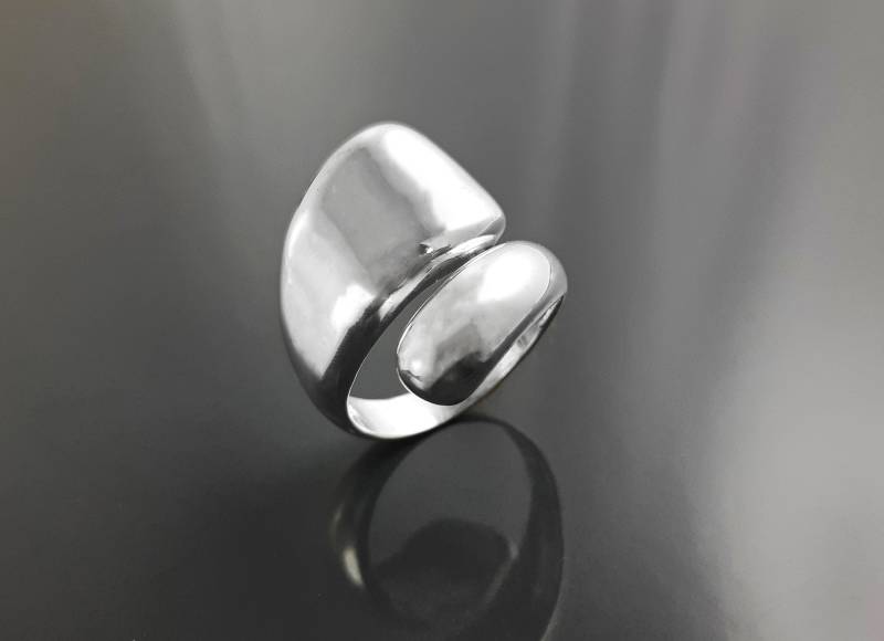 Designer Ring Moderne Offener Ring, Sterling Silber, Drop Verstellbarer Minimalist Einzigartiger Geschenk Für Frau von KRAMIKE