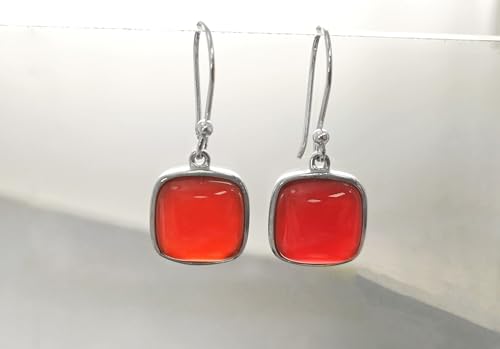 RED Square Earrings, Sterling Silver, Red Agate Gemstone, Rounded Geometric Minimalist Stone Jewelry, Minimalist Agate Earrings, Pop Red. (Make your choice :: SET + Chain 45cm, Gift Wrapping: Free) von KRAMIKE