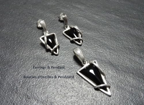 Triangle Earrings, Sterling Silver, Onyx Black Stone, Modern Geometric Jewelry, Earrings and Pendant Set, Women Gift (Make your choice :: Earrings & Pendant, Gift Wrapping: Free) von KRAMIKE