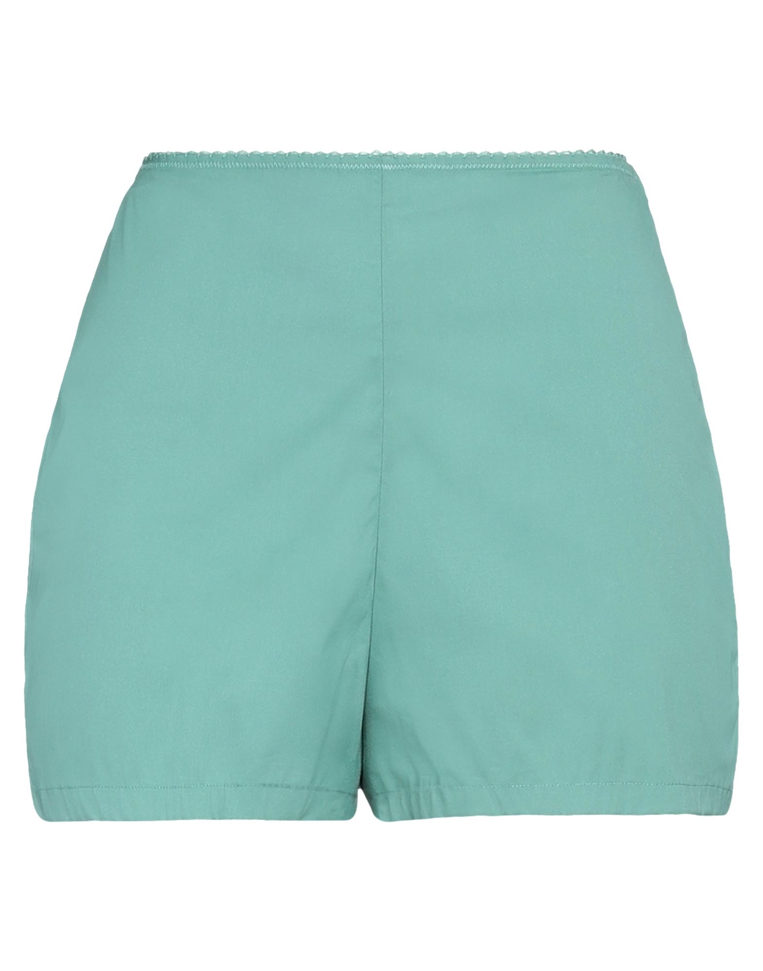 KRISTINA TI Shorts & Bermudashorts Damen Grün von KRISTINA TI