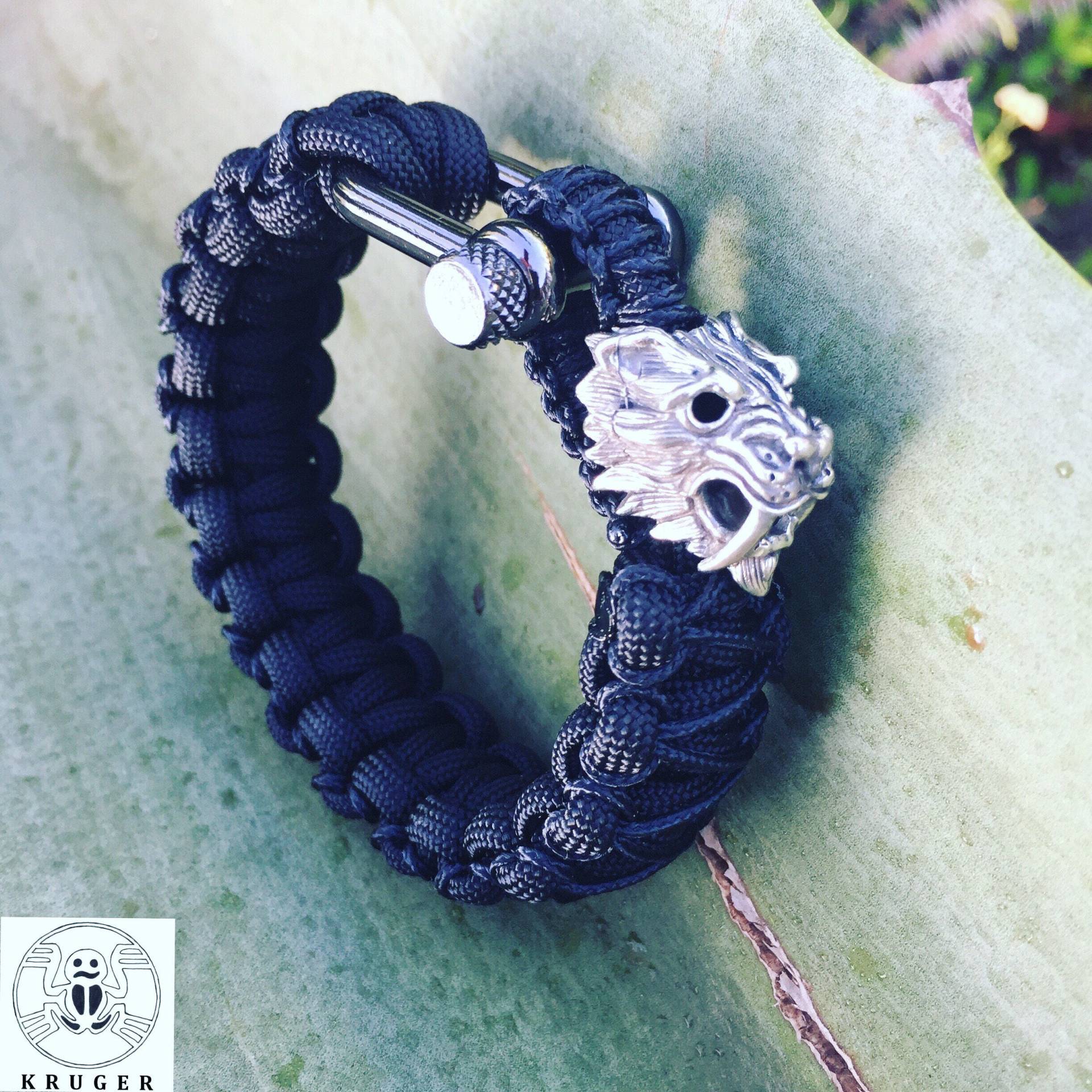 Sammlerstück Sabrewash Armband Aus Paracord Sammlerstück Sabrewash Armband Aus Paracord von KRUGEREDC