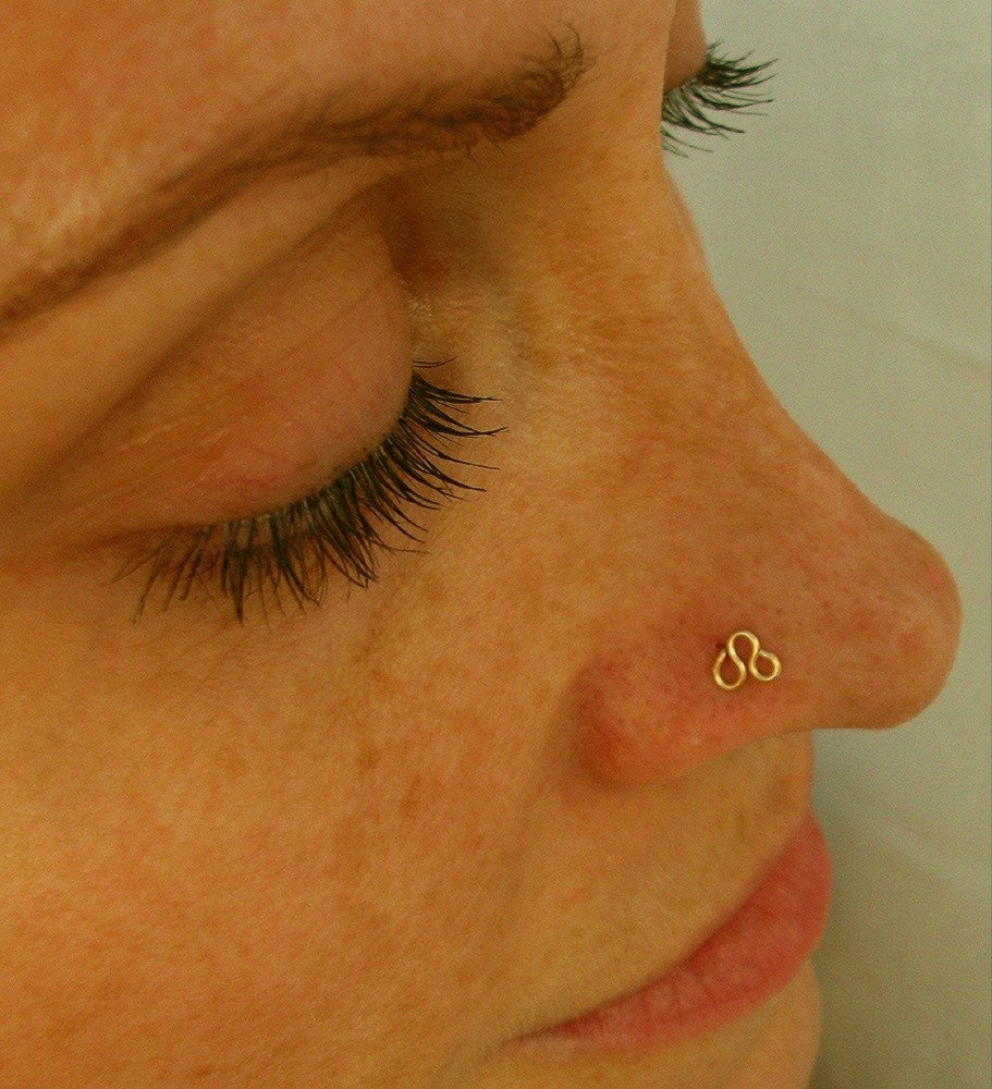 14K Gold Filled Dreifaltigkeit Nasenstecker Handgefertigter 22Ga Nasenring 14K Gold Filled Dreifaltigkeit Nasenstecker Handgefertigter 22Ga Nasenring von KRaczJewelry