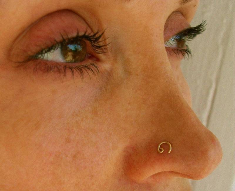 Gold Filled Offene Spirale Nasenring Handgemachter Tragus Stud Gold Filled Offene Spirale Nasenring Handgemachter Tragus Stud von KRaczJewelry