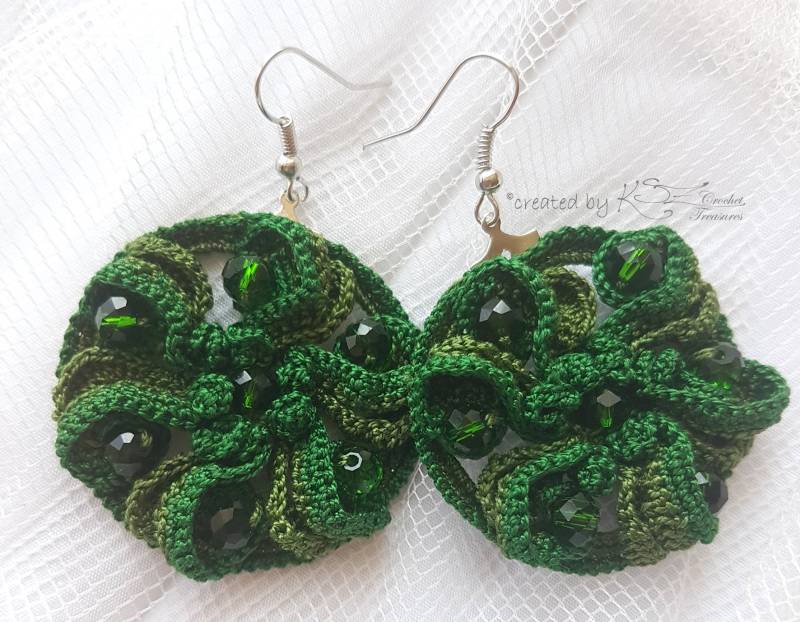 Gehäkelte Ohrringe, Grüne Einzigartiger Schmuck, Grüne Ohrringe Mit Perlen, Häkelschmuck, Fantasy Häkelblumen Gehäkelte Ohrringe, Grüne Einzigartiger Schmuck, Grüne Ohrringe Mit Perlen, Häkelschmuck, Fantasy Häkelblumen von KSZCrochetTreasures
