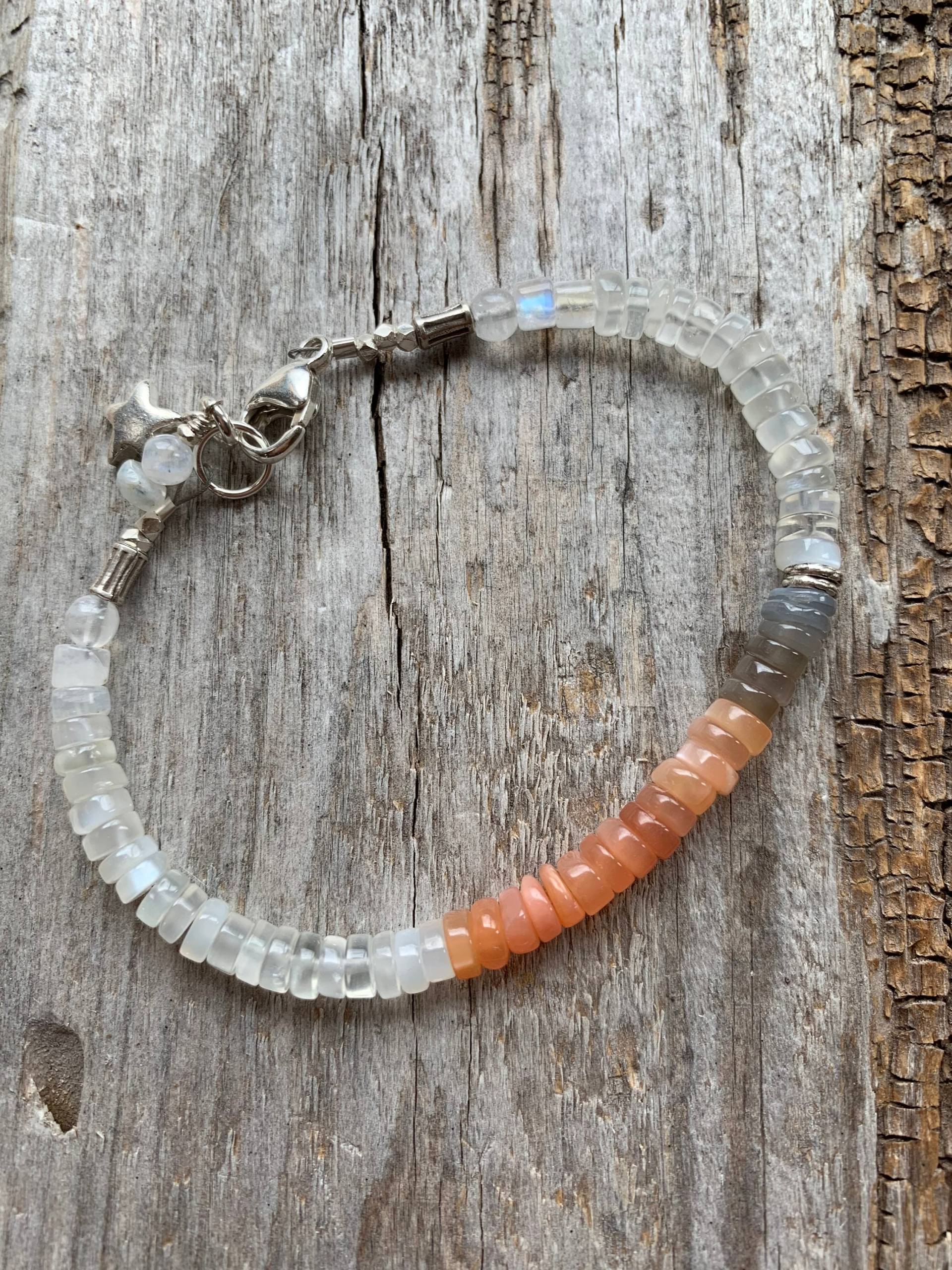 Armband Von Mondstein Armband Von Mondstein von KTATDesigns