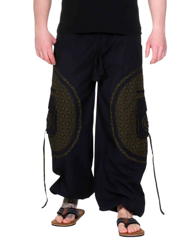 KUNST UND MAGIE Haremshose KUNST&MAGIE trendige Baggyhose bunte Lebensblume Hippiehose Cargo Hose KUNST UND MAGIE Haremshose KUNST&MAGIE trendige Baggyhose bunte Lebensblume Hippiehose Cargo Hose von KUNST UND MAGIE