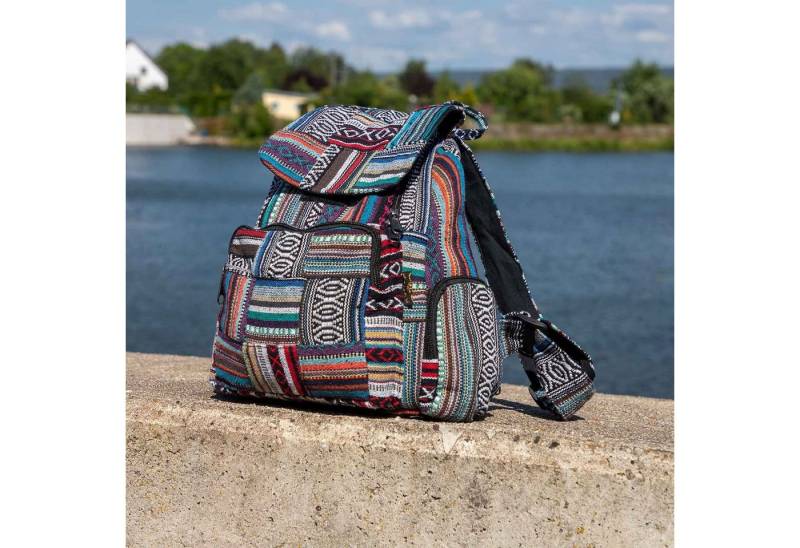 KUNST UND MAGIE Freizeitrucksack Bunter Hippie Rucksack Tagesrucksack Daypack Nepal Fair Nachhaltig von KUNST UND MAGIE