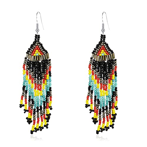 KVANU Handgefertigte lange Perlenquasten-Ohrringe – große einheimische böhmische Statement-Perlenfransen-Tropfen-Ohrringe – große Tribal Boho Rocailles Kronleuchter baumelnde Ohrringe für Frauen von KVANU