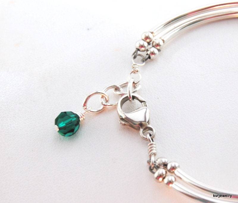 Smaragd Swarovski Kristall Kann Birthstone Verstellbare Armband Modern Und Zart Für Jeden Besonderen Anlass Geschenk, Hochzeiten Oder Sie von KVRJewelry