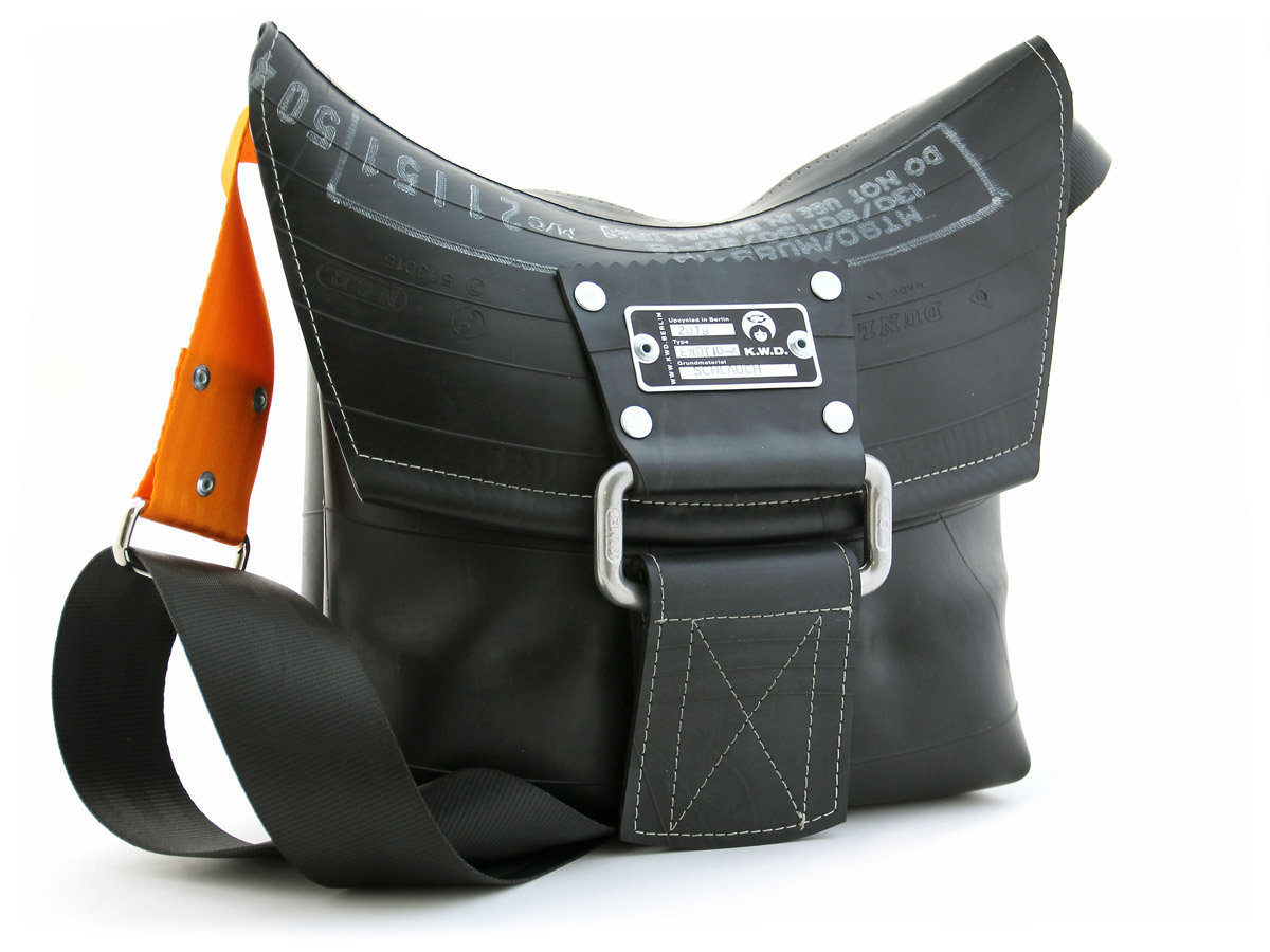 Upcycling Tasche »Emotio Ii« Aus Schlauch Upcycling Tasche »Emotio Ii« Aus Schlauch von KWDberlin