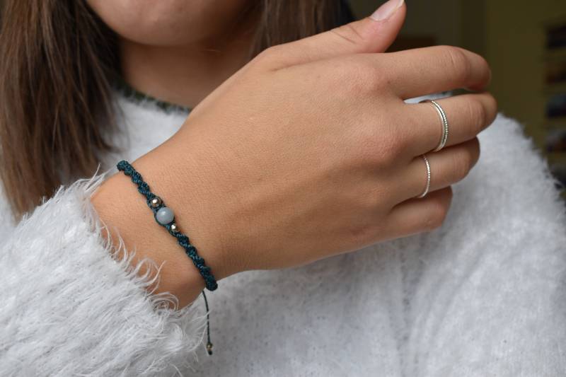 Makramee Armband Mit Edelstein Makramee Armband Mit Edelstein von KaHandmadeCreation