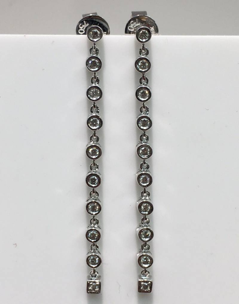 18K Weißgold Diamant Ohrringe, Handgemachte Baumelnde Ohrringe von KaLaiWong