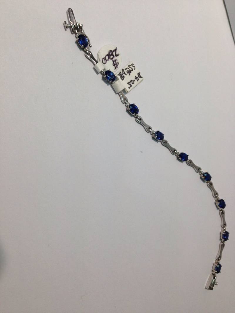 Ceylon Saphir Und Diamant Tennis Armband Handgefertigt Aus 14K Weissgold von KaLaiWong