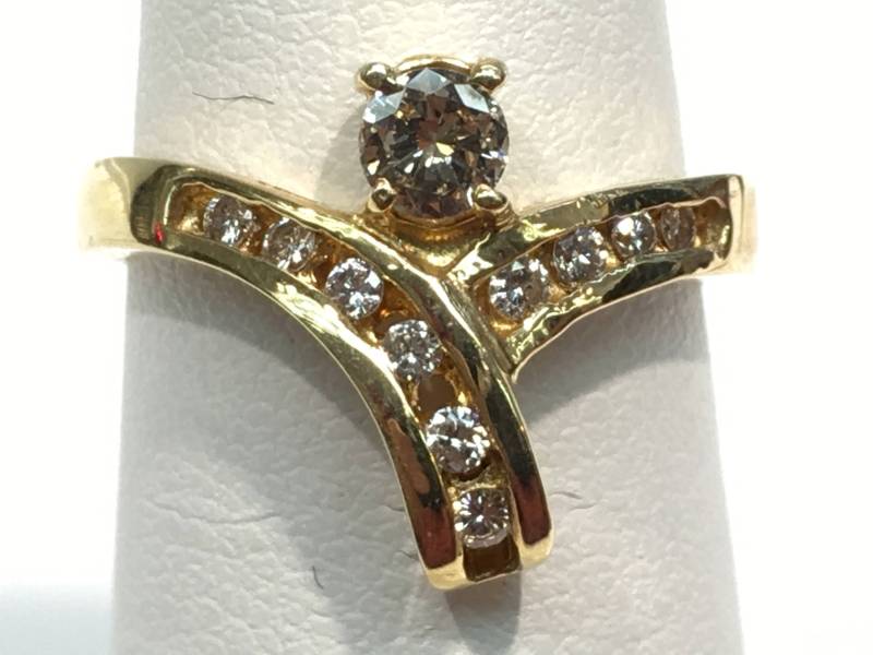 Diamant Chevron Ring Aus 14K Gelbgold, V-Förmiger Ring, 14K, in Form von KaLaiWong