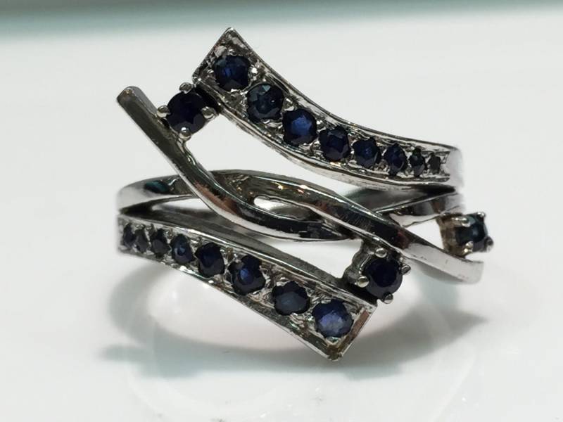 Handgemachter Vintage Saphir Ring Aus 585Er Weißgold, Ring, Ausgefallener von KaLaiWong