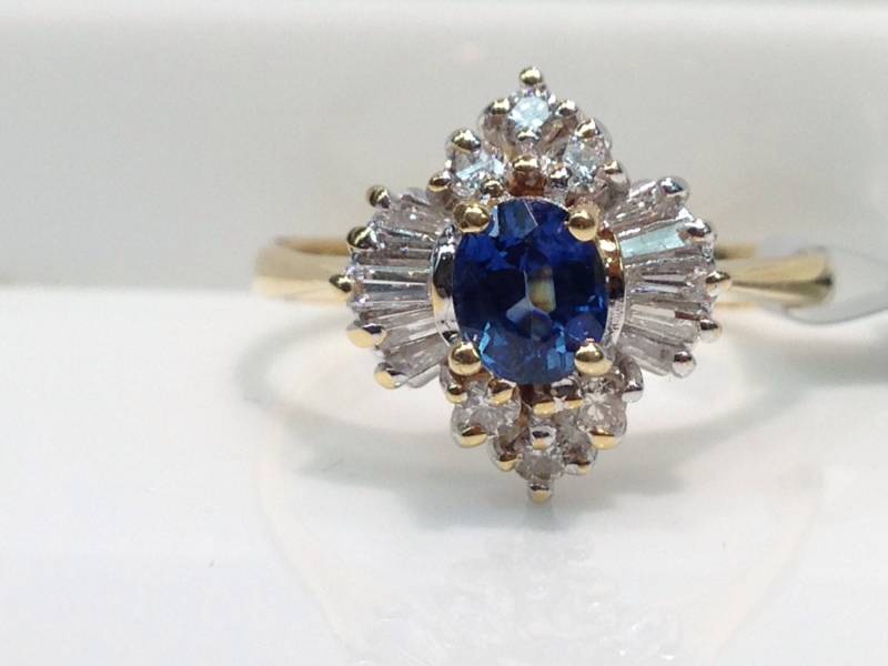 Vintage Saphir Und Diamant Ring in 14K Gelbgold, Ovaler Ring von KaLaiWong