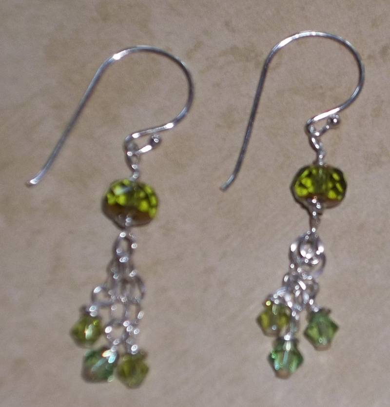 Lime Grün Glasperle & Sterling Silber Ohrringe Lime Grün Glasperle & Sterling Silber Ohrringe von KaMariDesigns