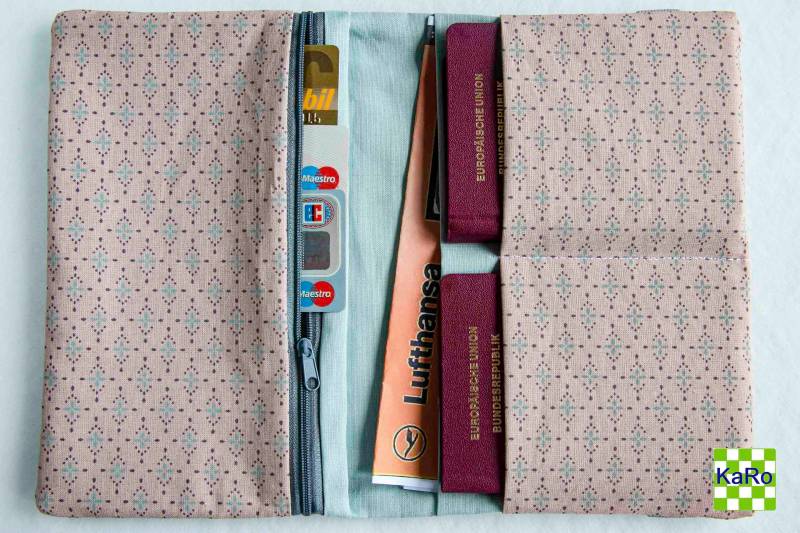 Reisepassetui/Taschenorganizer Reisepasshülle Familie Stoff Au Maison Versandfertig von KaRoVonKathrin