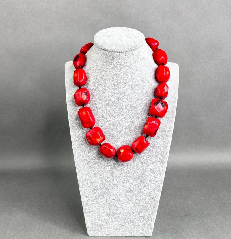 Bambus Koralle Halskette Aus Großen Roten Korallenzweigen -Bamboo Koralle, Länge 42 cm von KabinettBerlin