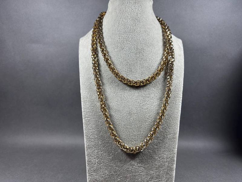 Lucien Picard Vintage Lange Statement Goldfarbene Kette Lucien Picard Vintage Lange Statement Goldfarbene Kette von KabinettBerlin