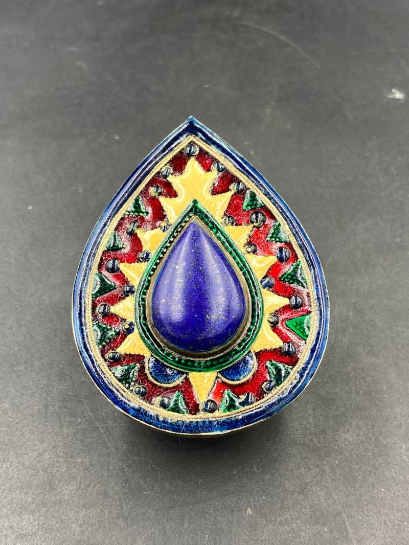 Wunderschöner Wunderschöner Vintage Afghani Emaille Antik Silber Ring Handgefertigt Mit Lapis von Kabulemporium
