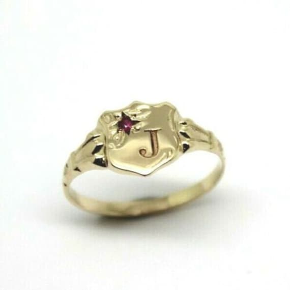 Echter 9Ct Kleiner Gelb, Rose Oder Weißgold Kind Rubin Schild Signet Ring + Gravur Von 1 Initial von KaedesignsJewellery