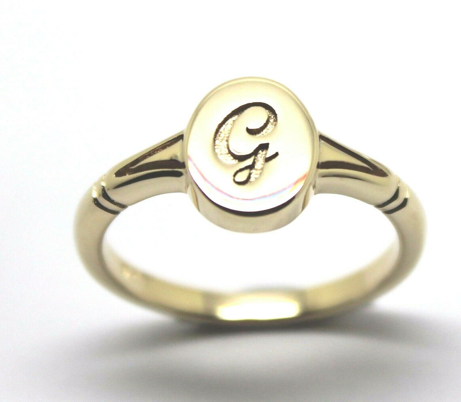 Echter Voll Massiver 9Ct Gelb, Rose Oder Weißgold Oval Signet Ring Mit Einer Initiale Graviert von KaedesignsJewellery