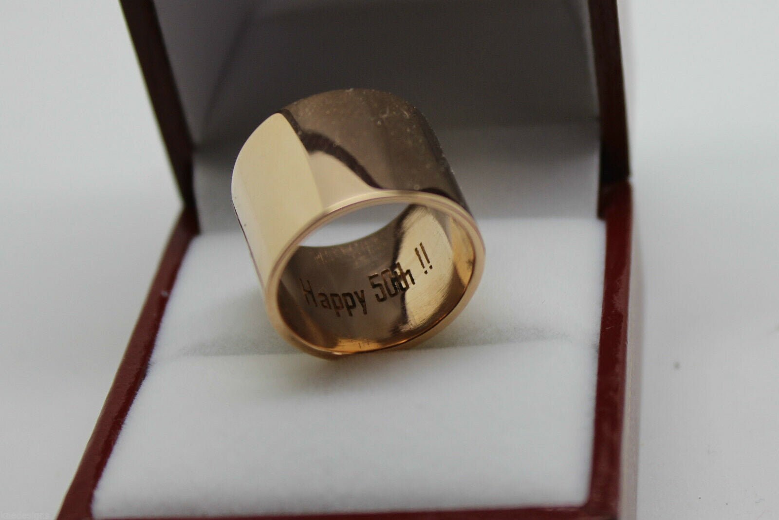 Genuine, Happy 50Th Engraved, 9Ct Yellow, Rose & White Gold Full Solid Extra Wide 15mm Band Ring von KaedesignsJewellery