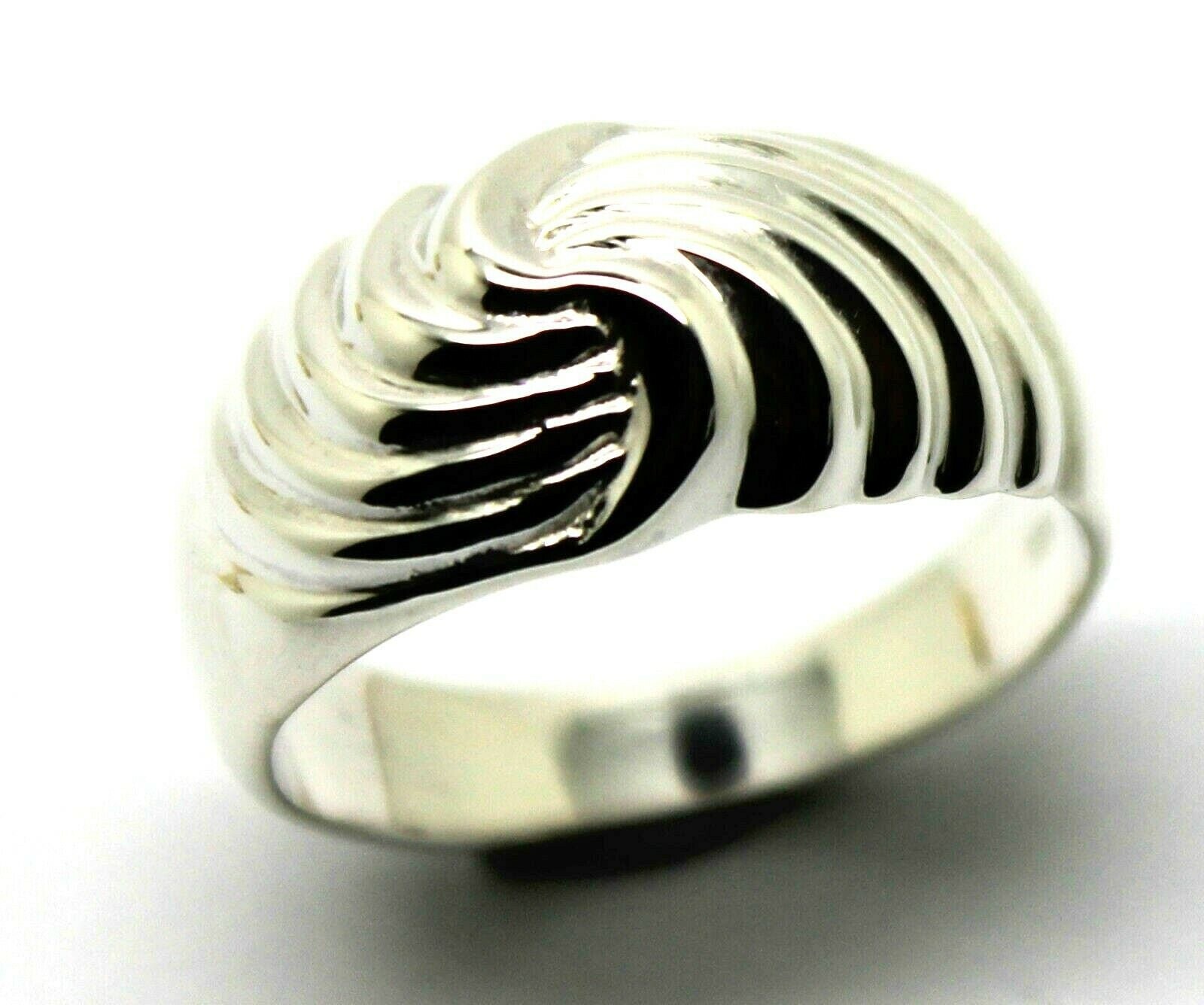 Schwerer Neuer Swirl Dress Ring Aus 9 Karat Gelbgold, Roségold, Weißgold Oder Sterlingsilber von KaedesignsJewellery