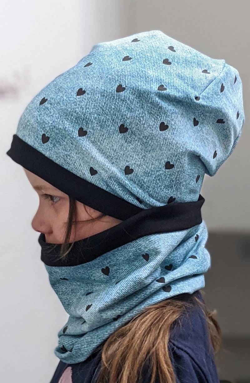 Jeans Herzen Mützenset Mädchen Beanie Mütze Stirnband Und Schal Größe 39-56 von KaeferMari