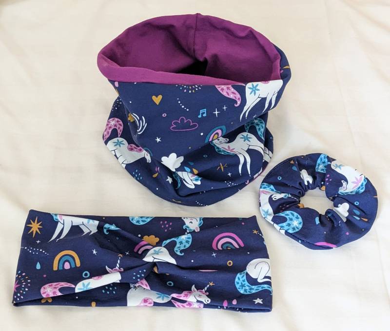 stirnband Loop Und Haargummi Einhorn Einhörner Regenbogen Mädchen Kinder Haarband Dunkelblau Größe 42-56cm von KaeferMari