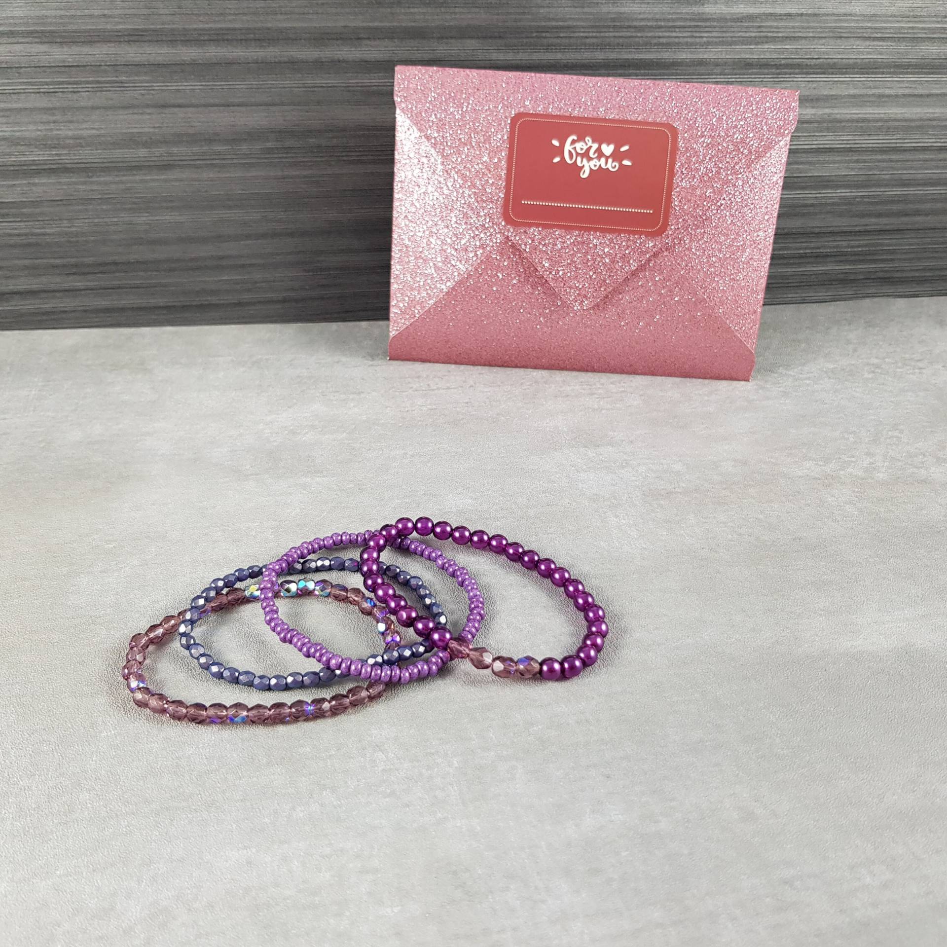 Geschenk Armbänder Glücksbringer Beste Freundin Schwester Tochter Mutter Als Dankeschön Im Umschlag Schön Verpackt Mit Glitzer Geburtstag Geschenk Armbänder Glücksbringer Beste Freundin Schwester Tochter Mutter Als Dankeschön Im Umschlag Schön Verpackt Mit Glitzer Geburtstag von KaehnDesign
