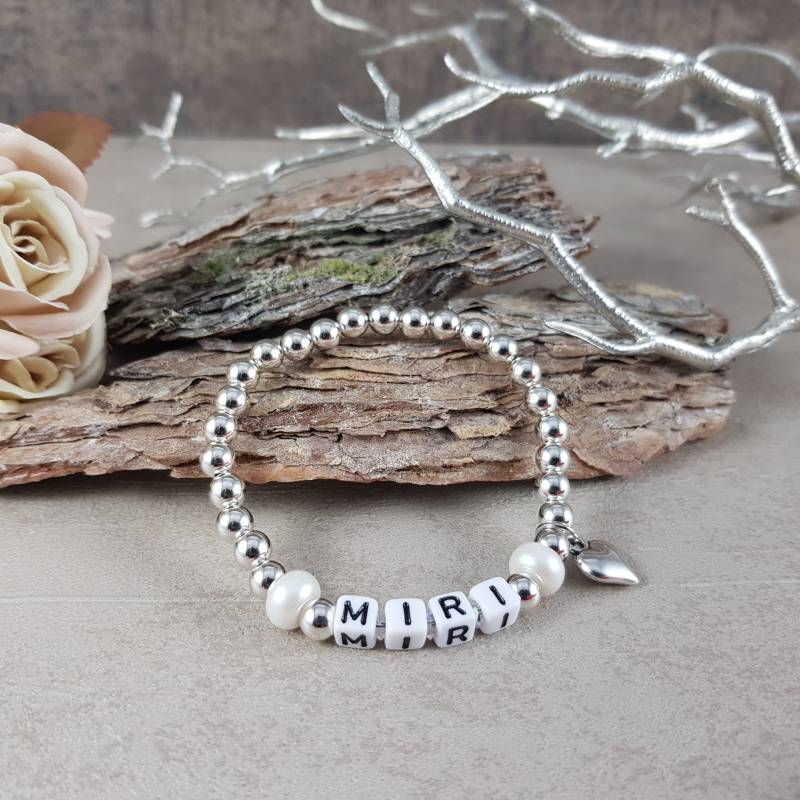 Personalisiertes Geschenk Beste Freundin Mutter Tochter Schwester Armband Perlen Personalisiert Individuell Geburtstag von KaehnDesign