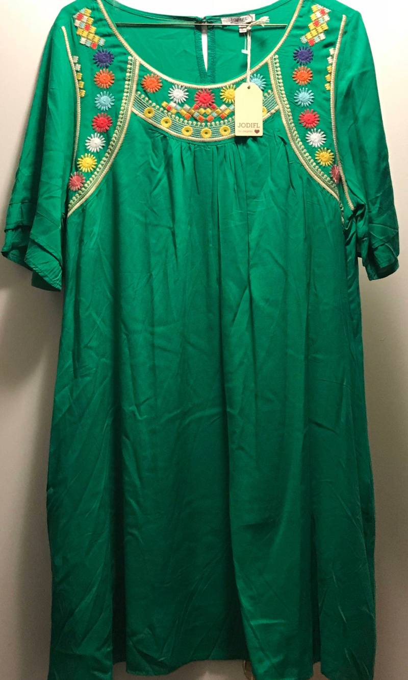Grünes Kleid Bestickt Grünes Kleid Bestickt von KaftanOutfitters