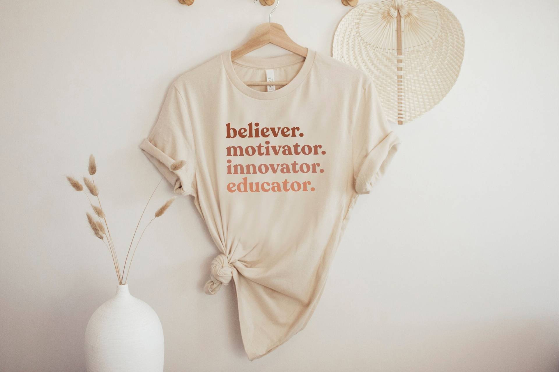 Lehrer T-Shirt, Shirt, Süßes Shirt Für Lehrer, Geschenke, Grundschullehrer Erzieher Lehrer T-Shirt, Shirt, Süßes Shirt Für Lehrer, Geschenke, Grundschullehrer Erzieher von KahanaClothing