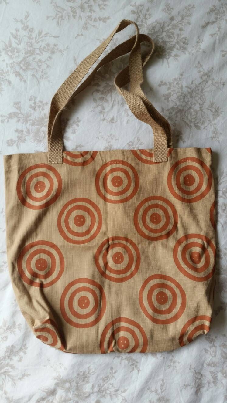 Beige Und Gebrannt Orange Knöpfe Canvas Tragetasche von KahliLifestyle