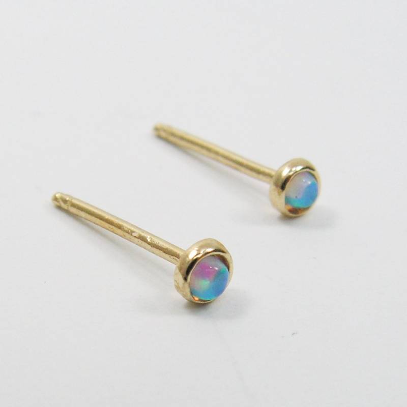 Gelbes 585Er Gold & 3 Mm Opal Ohrstecker. Geschenk Für Mutter Schwester Frau, Schmuck von KaiJewelry585