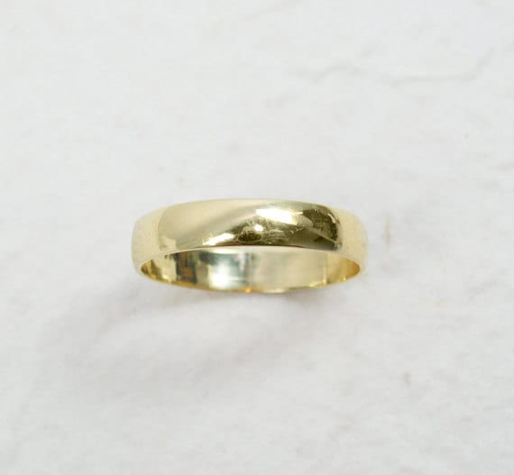 Gold-Ehering. 4 Mm Abgerundeter Ring, Ehering Aus 14 Karat Gelbgold - Für Sie Und Ihn. Unisex-Ehering. | Gr-9294-1447 Gold-Ehering. 4 Mm Abgerundeter Ring, Ehering Aus 14 Karat Gelbgold - Für Sie Und Ihn. Unisex-Ehering. | Gr-9294-1447 von KaiJewelry585